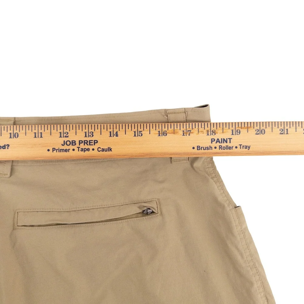 Orvis Mens 36 Lightweight Tech Cargo Shorts Tan Stretch Hiking Gorpcore Outdoors